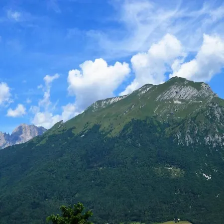Beautiful With Garden * Chies d'Alpago